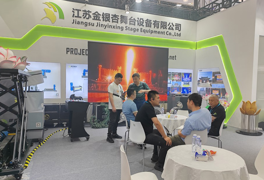 江蘇金銀杏舞臺(tái)設(shè)備有限公司